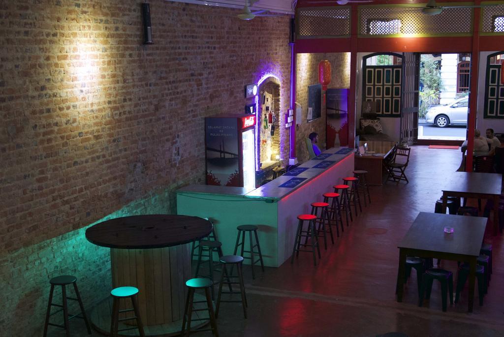 Tipsy Tiger Party Hostel George Town Exterior photo